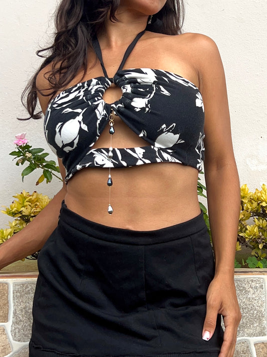 Black and White Top